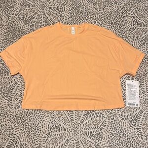 Lululemon Abrasion Resistant Training Tee, size 6, peach